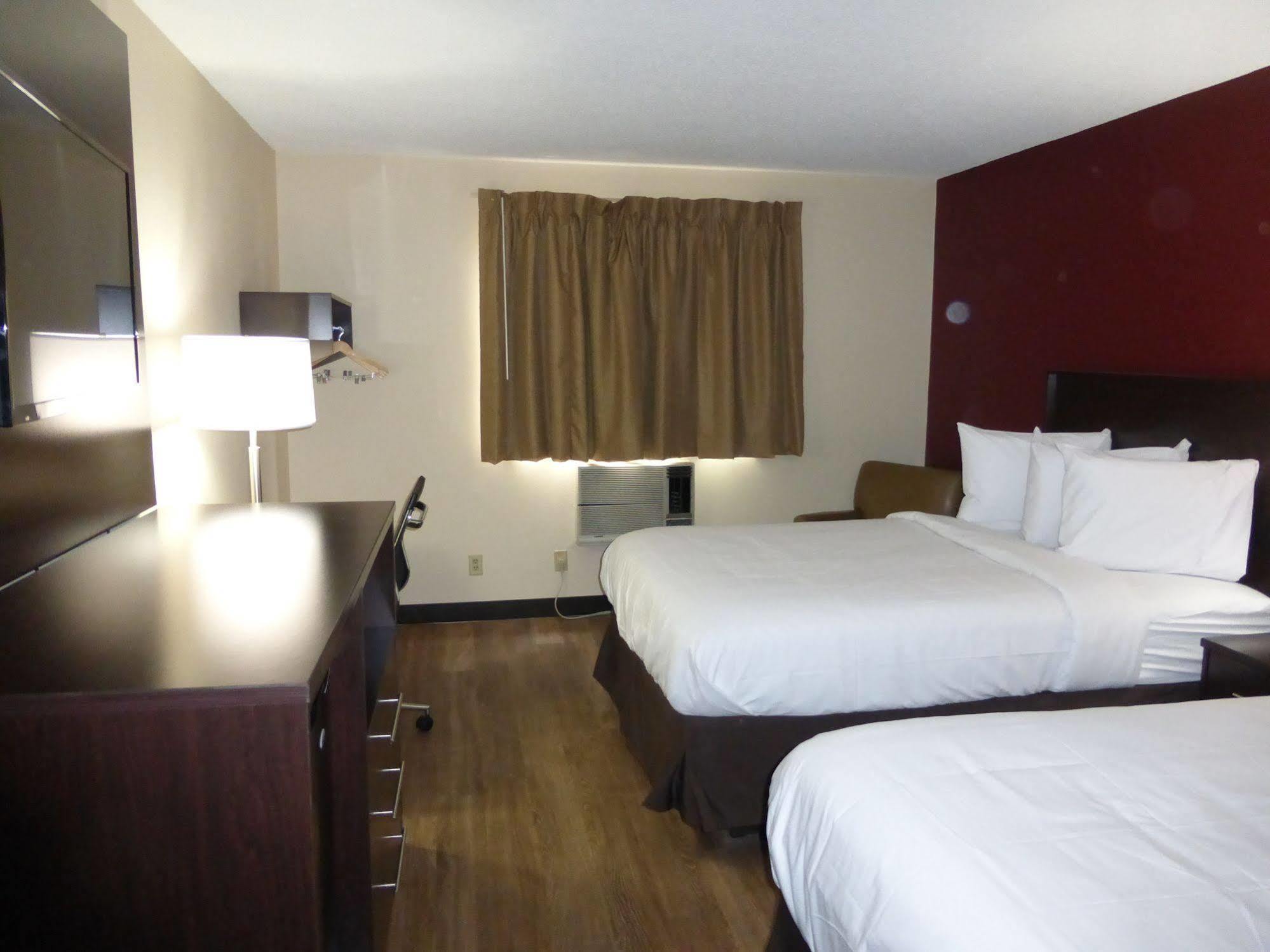 Red Roof Inn Бристоль Экстерьер фото